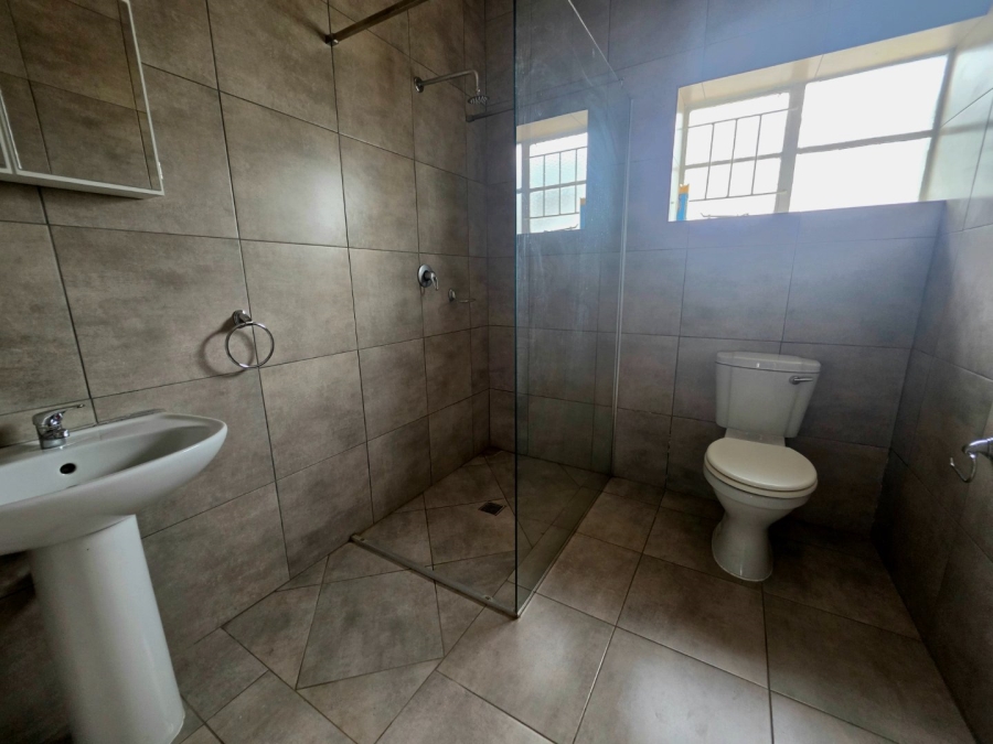 4 Bedroom Property for Sale in Kakamas Northern Cape